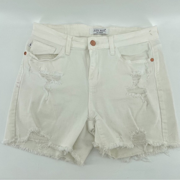 Judy Blue Denim Shorts White Distressed M - Picture 1 of 7